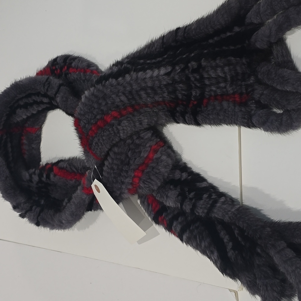 NWT ✅VOLARE Knitted Mink Fur Plaid Scarf with Fringe Multi-Color⭐ NWT